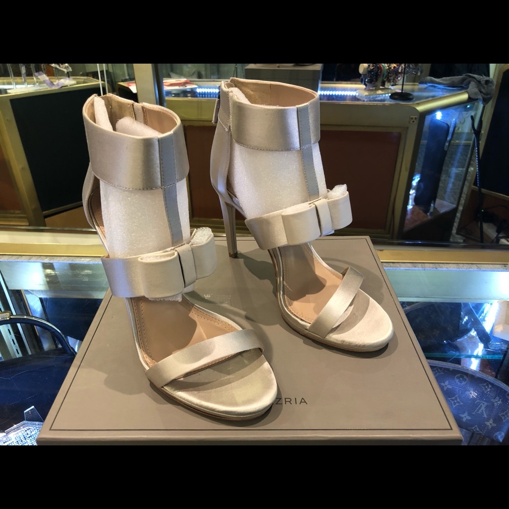 Gale High-Heel BCBGMAXAZRIA